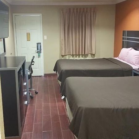 Derrick Inn Big Lake Екстериор снимка